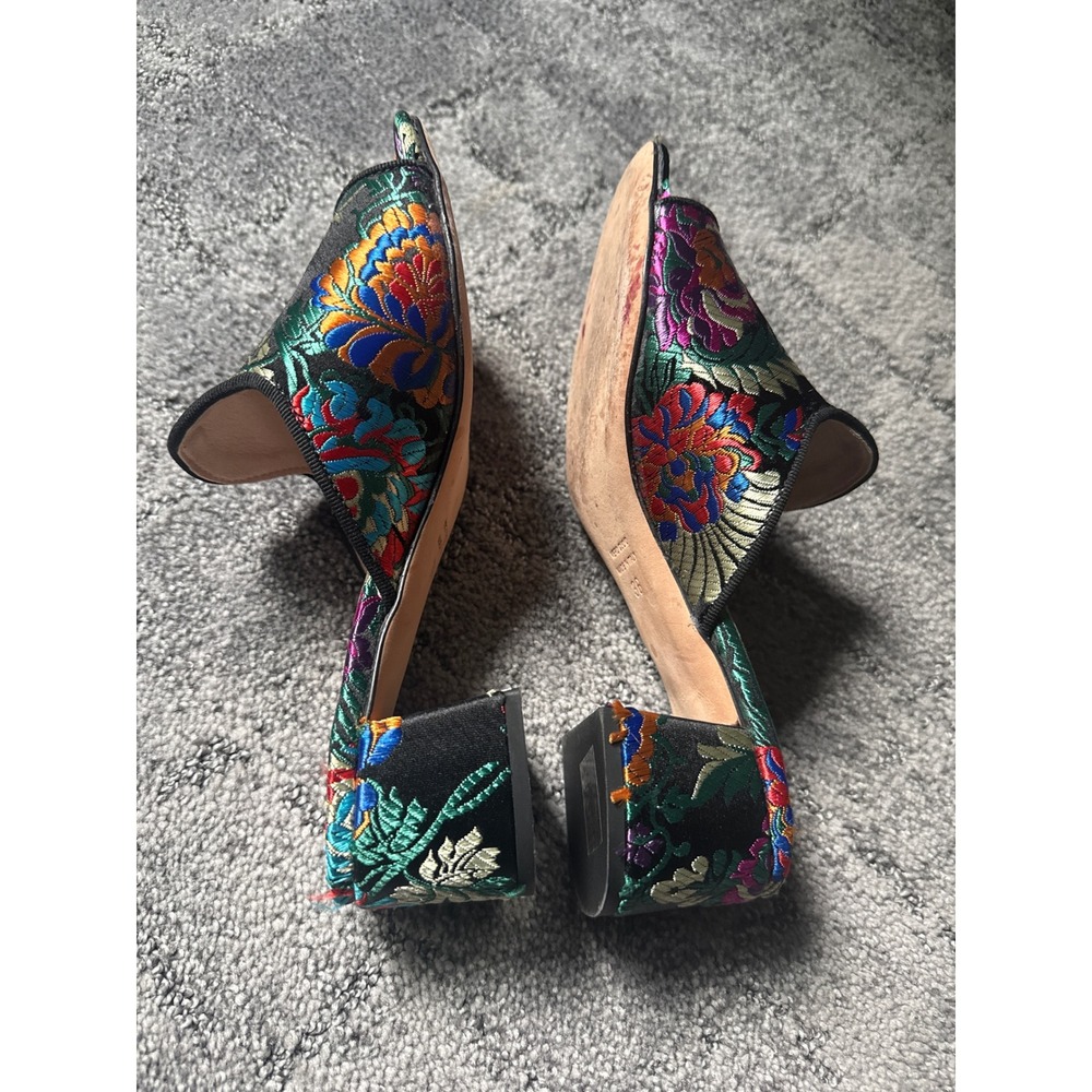 Paolo Simonini Italy Floral Embroidered Black Satin Block Heel Mules Size 36 - Picture 5 of 7
